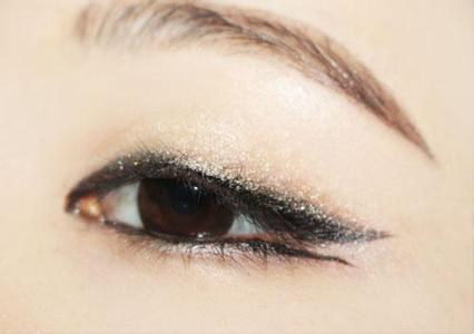 Eyeliner tips